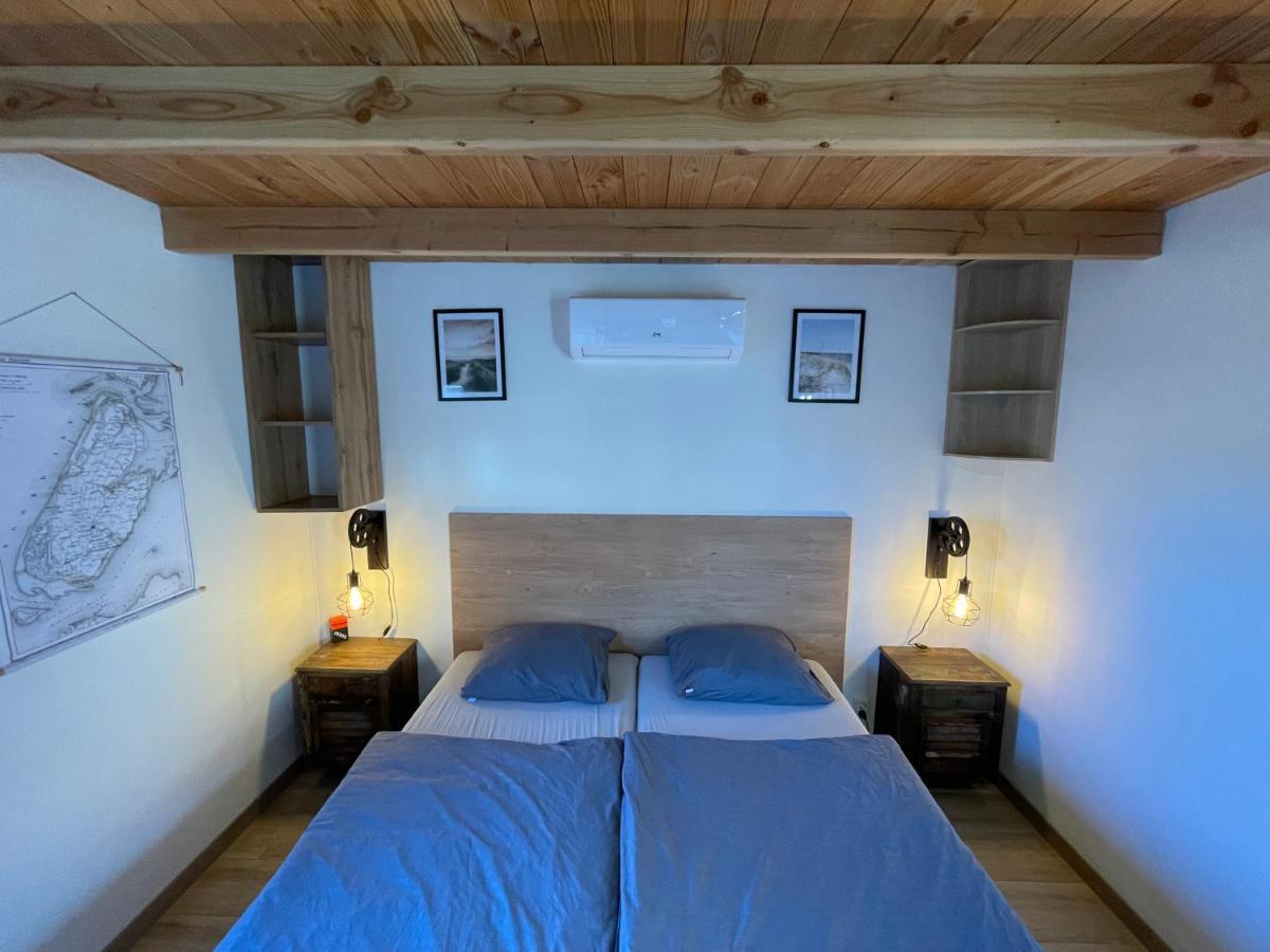 Bed and Breakfast Bed & Bike Gasthuus Texel Den Burg Exterior foto